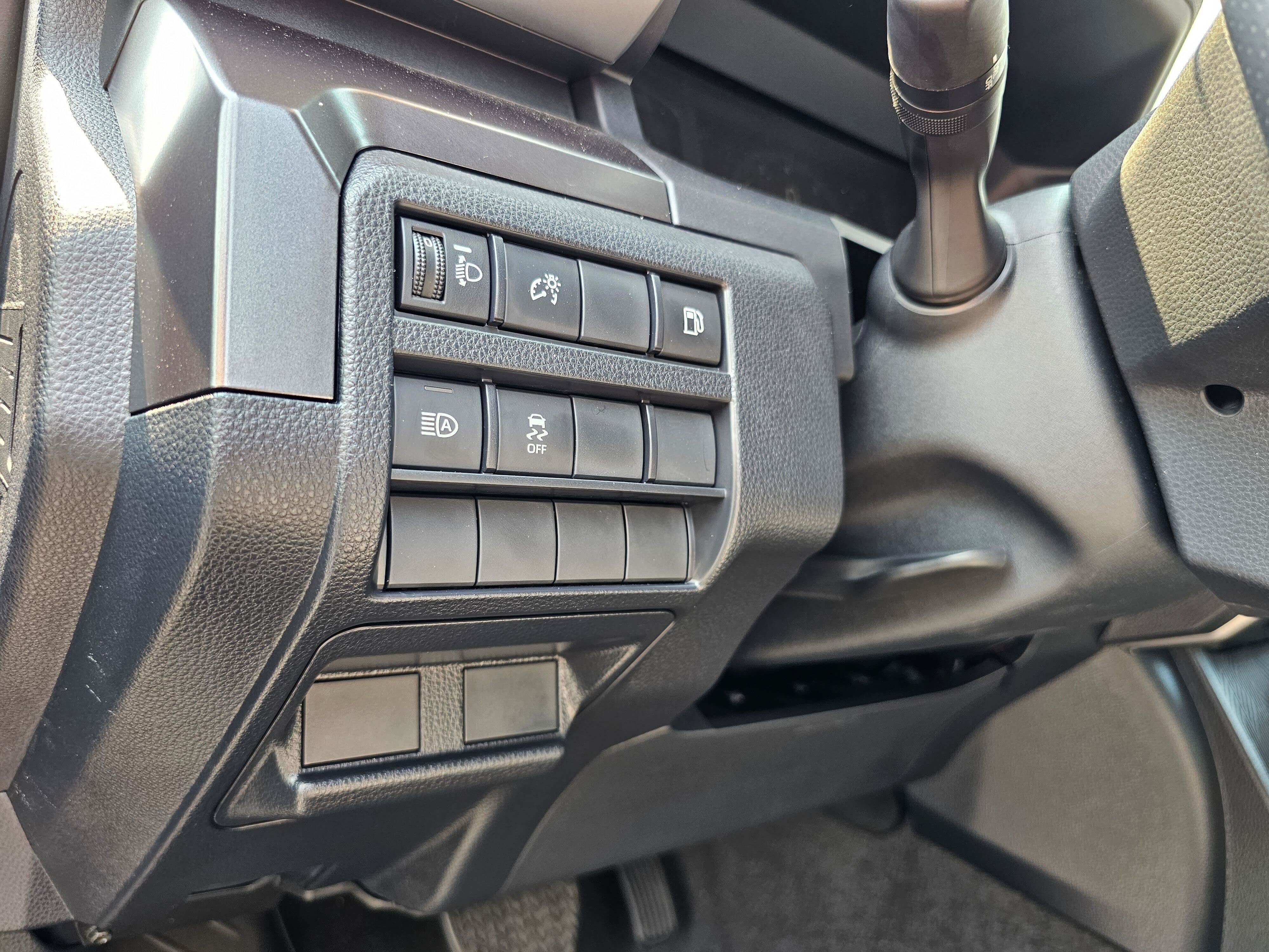 Used 2025 Toyota 4Runner SR5 AWD/4WD image 21