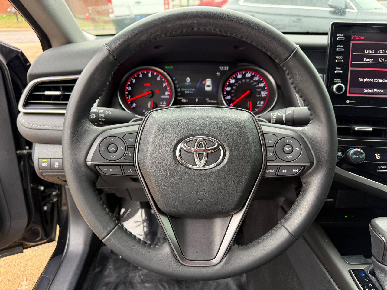 Used 2023 Toyota Camry XSE image 14