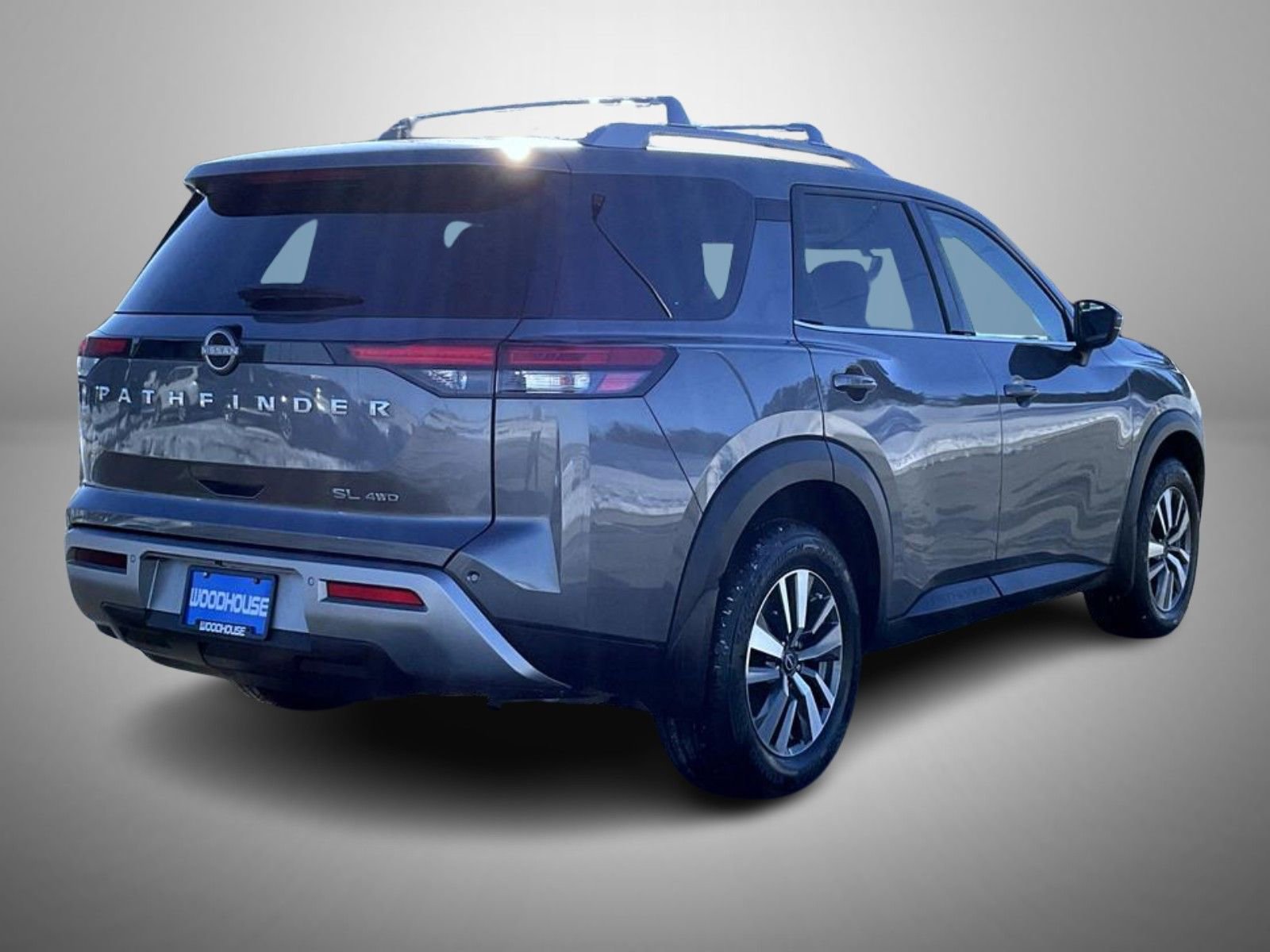 Used 2024 Nissan Pathfinder SL image 5