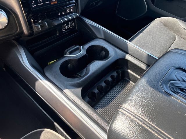 Used 2023 RAM 1500 Laramie AWD/4WD image 18
