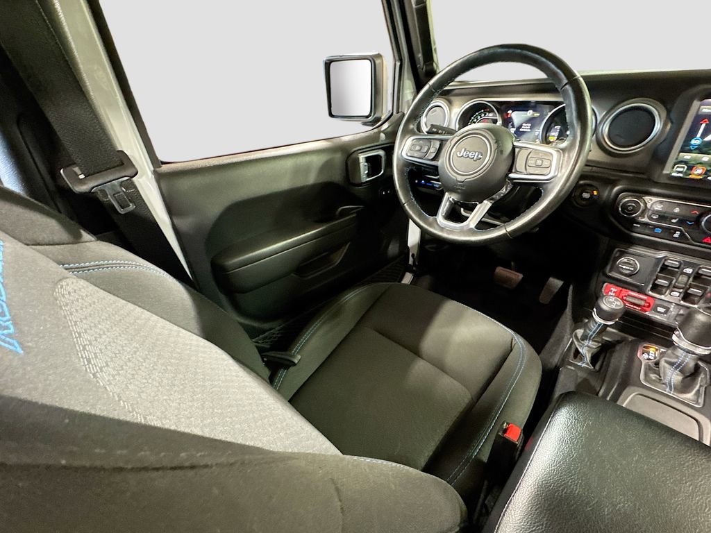 Used 2023 Jeep Wrangler Unlimited Rubicon 4xe w/ Cold Weather Group AWD/4WD image 15