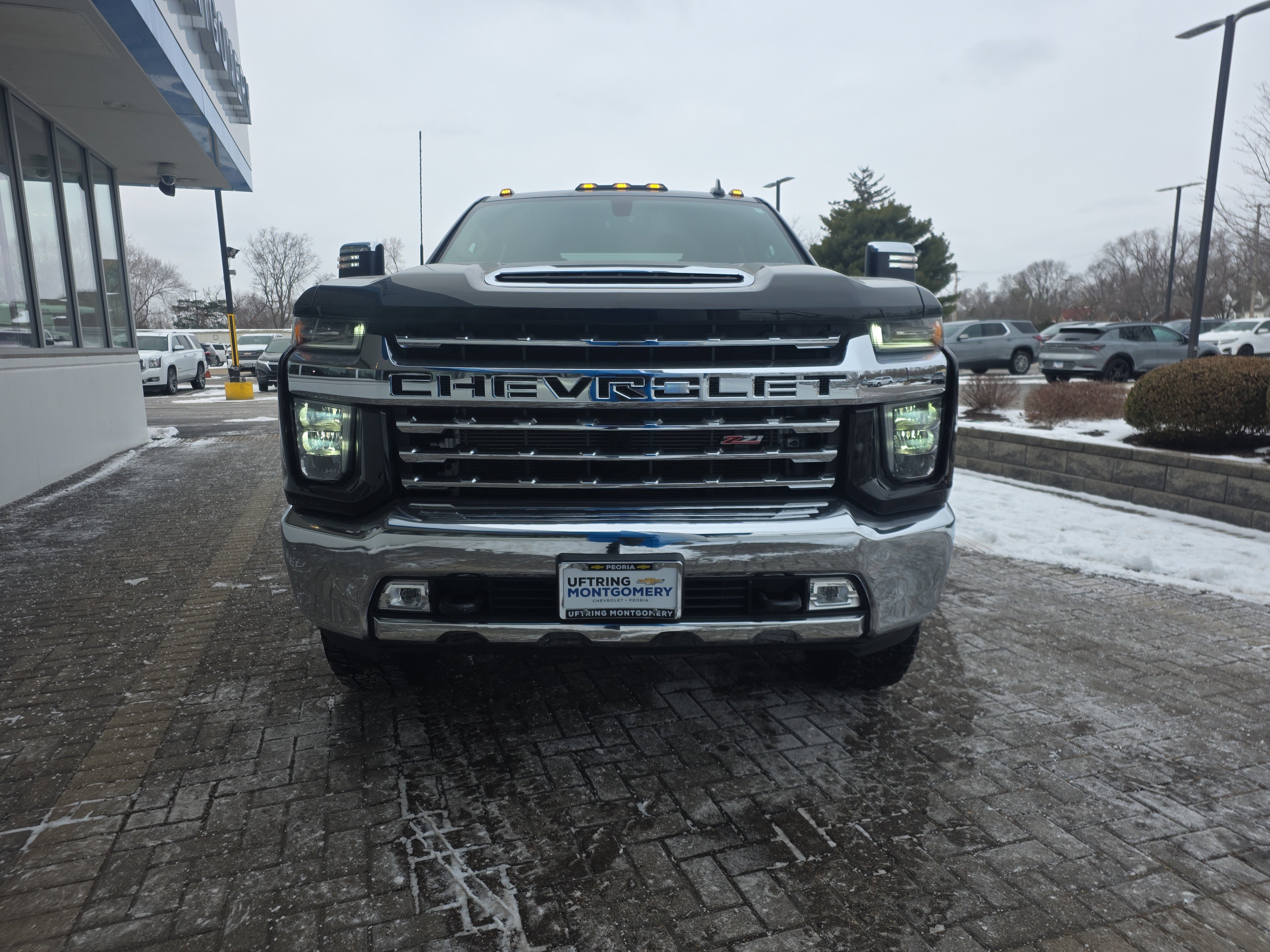 Used 2022 Chevrolet Silverado 2500 LTZ w/ Snow Plow Prep/Camper Package image 9