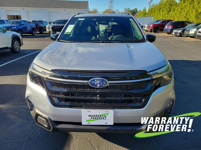 New 2025 Subaru Forester Touring image 2