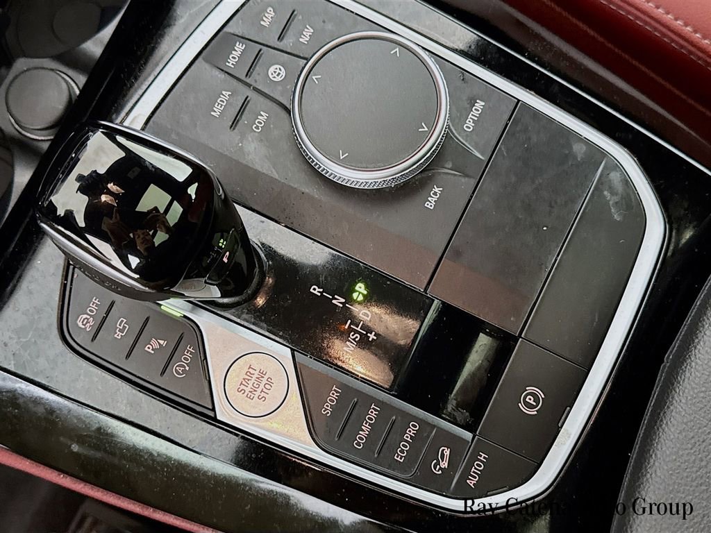 Used 2024 BMW X4 xDrive30i w/ M Sport Package image 17