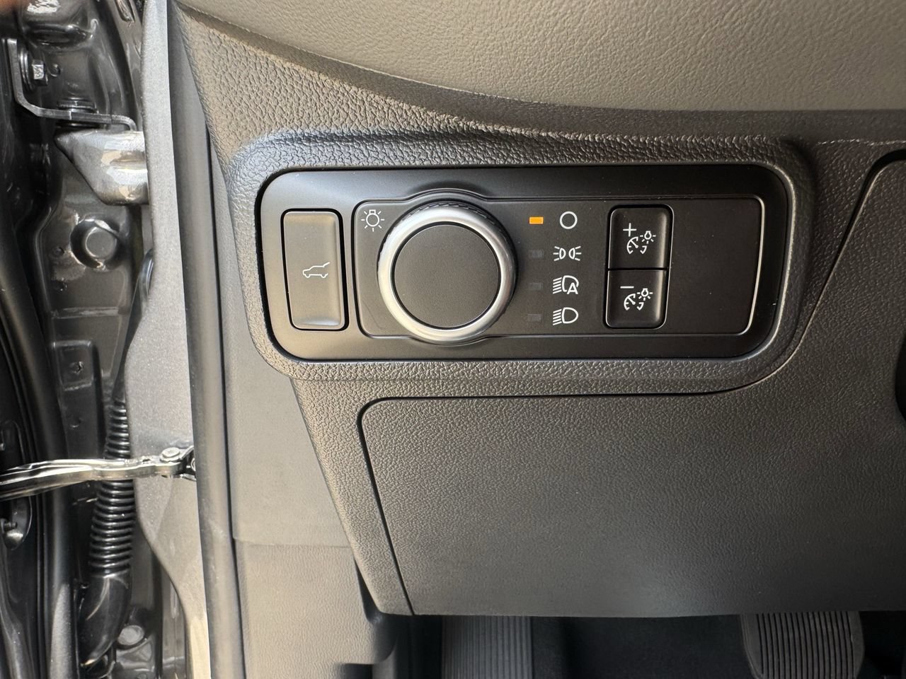 New 2026 Ford Explorer Active AWD/4WD image 19