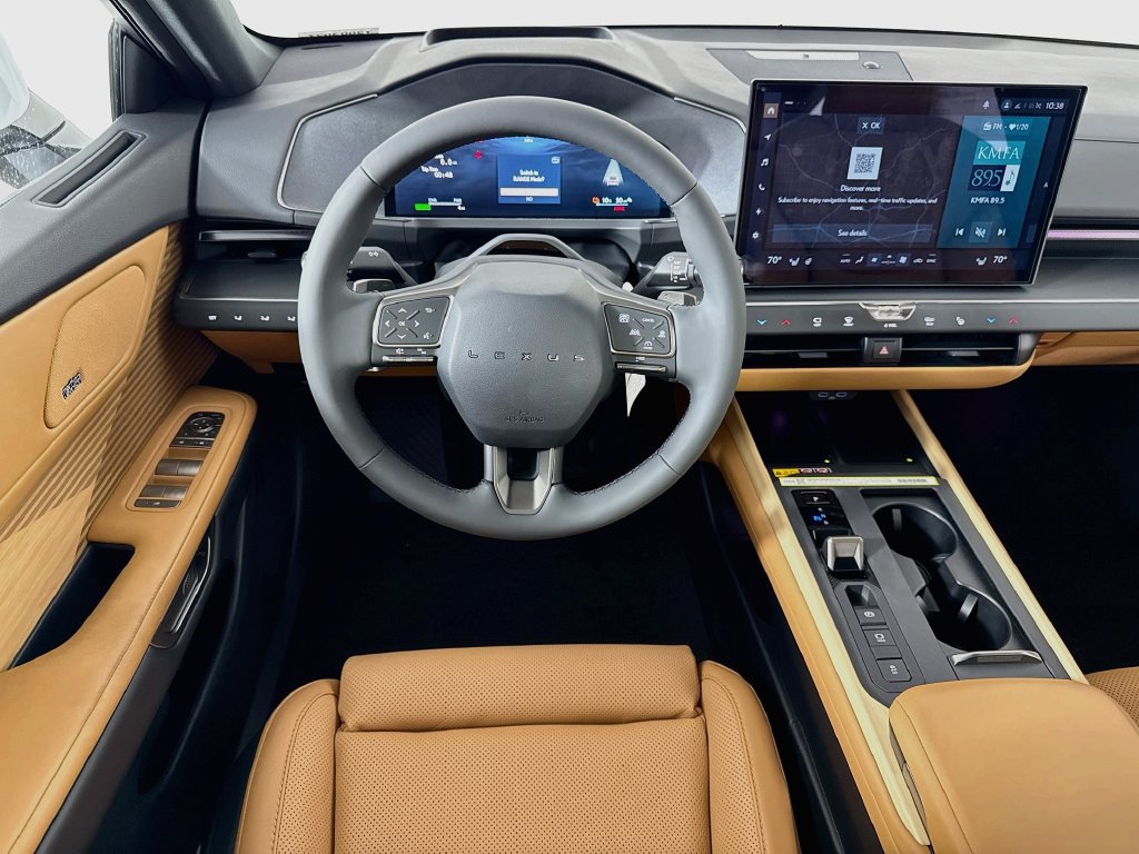 New 2026 Lexus ES 350e w/ Accessory Package (Z1) FWD image 19