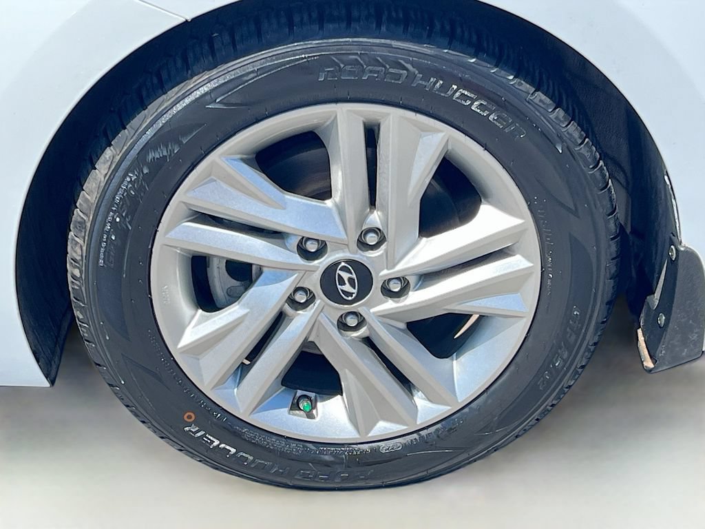 Used 2020 Hyundai Elantra Value Edition w/ Cargo Package (C1) FWD image 29