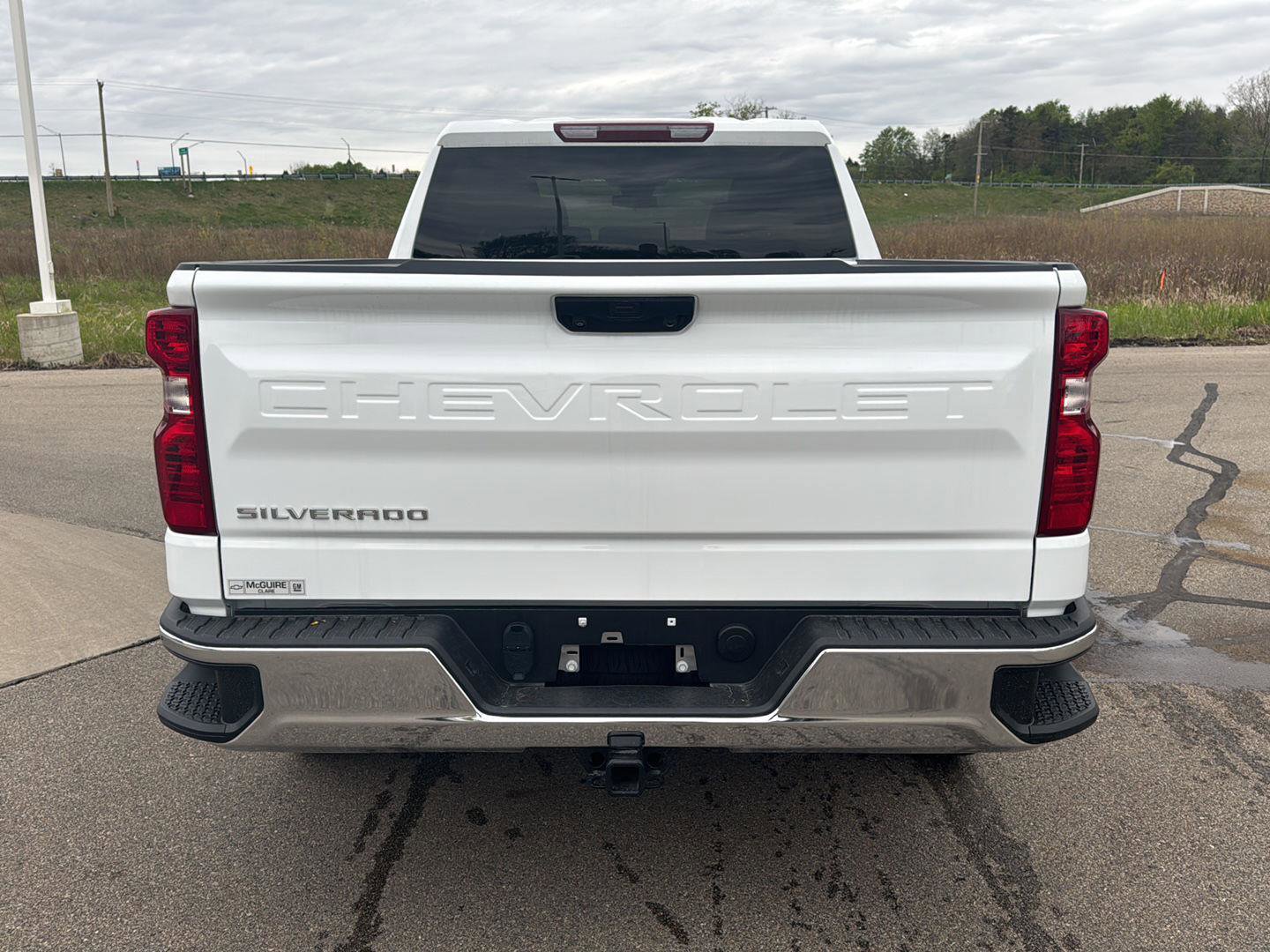 Used 2024 Chevrolet Silverado 1500 W/T w/ WT Value Package AWD/4WD image 4