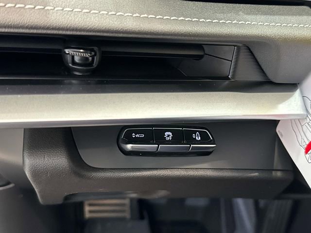 New 2026 Chevrolet Corvette Stingray w/ Z51 Performance Package image 24