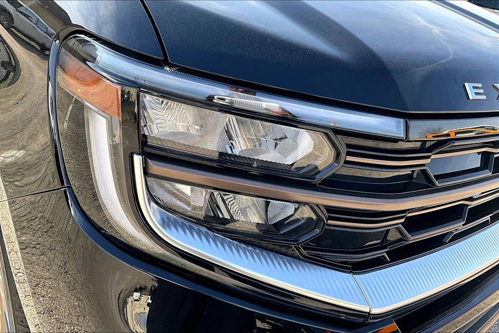 Used 2025 Ford Expedition King Ranch image 30