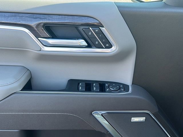 New 2026 Chevrolet Silverado 1500 LTZ w/ LTZ Premium Package image 17