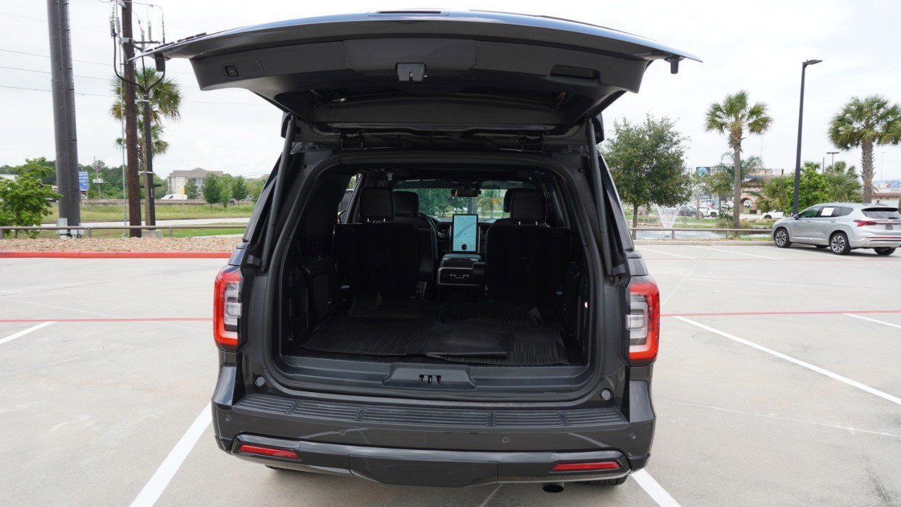 Used 2023 Ford Expedition Limited image 38