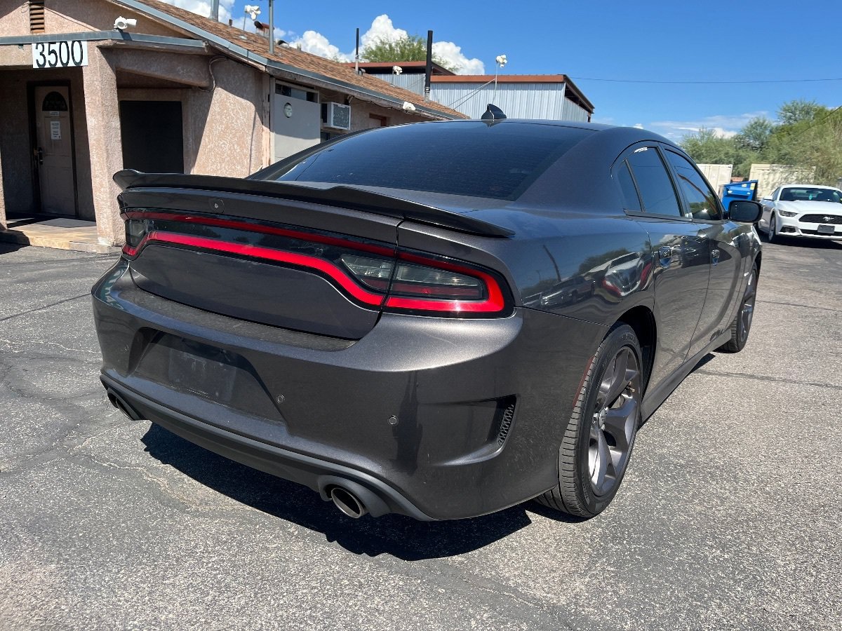 Used 2019 Dodge Charger R/T RWD image 3