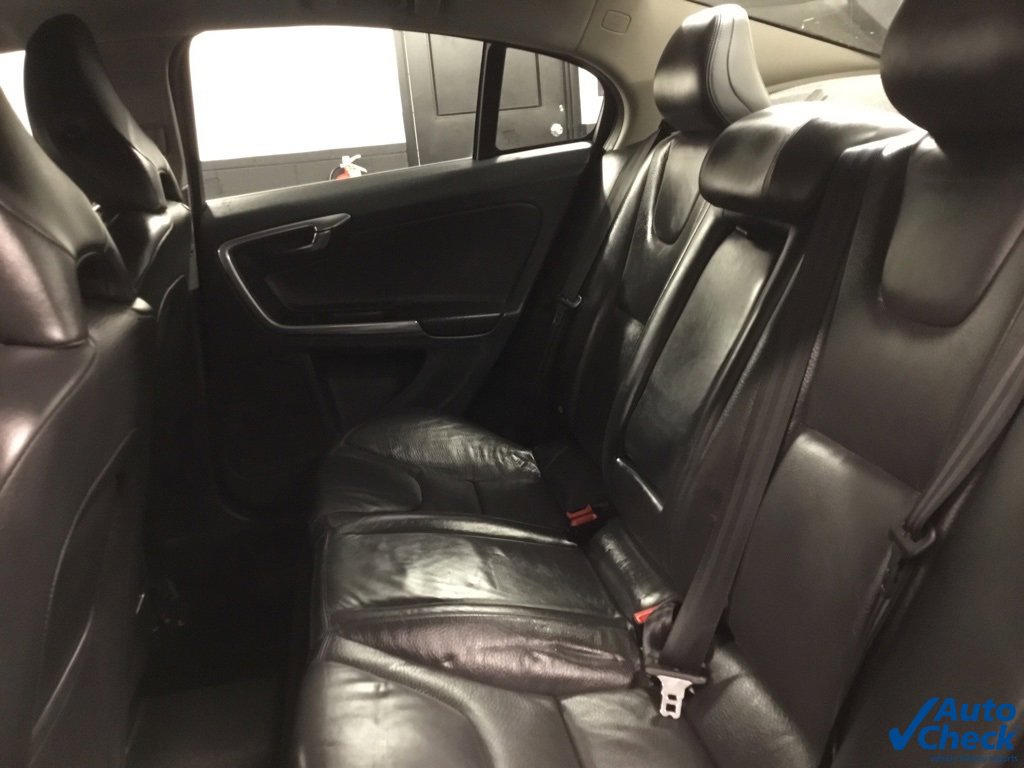 Used 2014 Volvo S60 T5 image 30