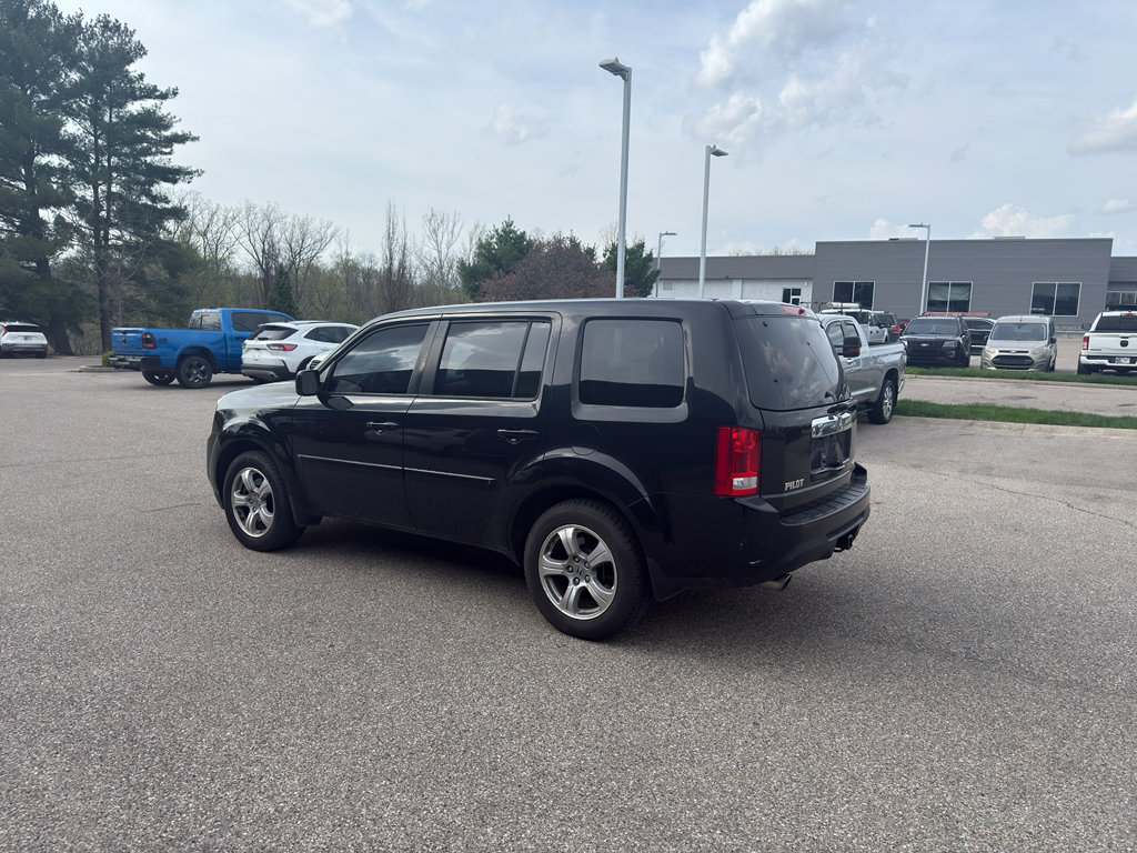 Used 2015 Honda Pilot EX image 4