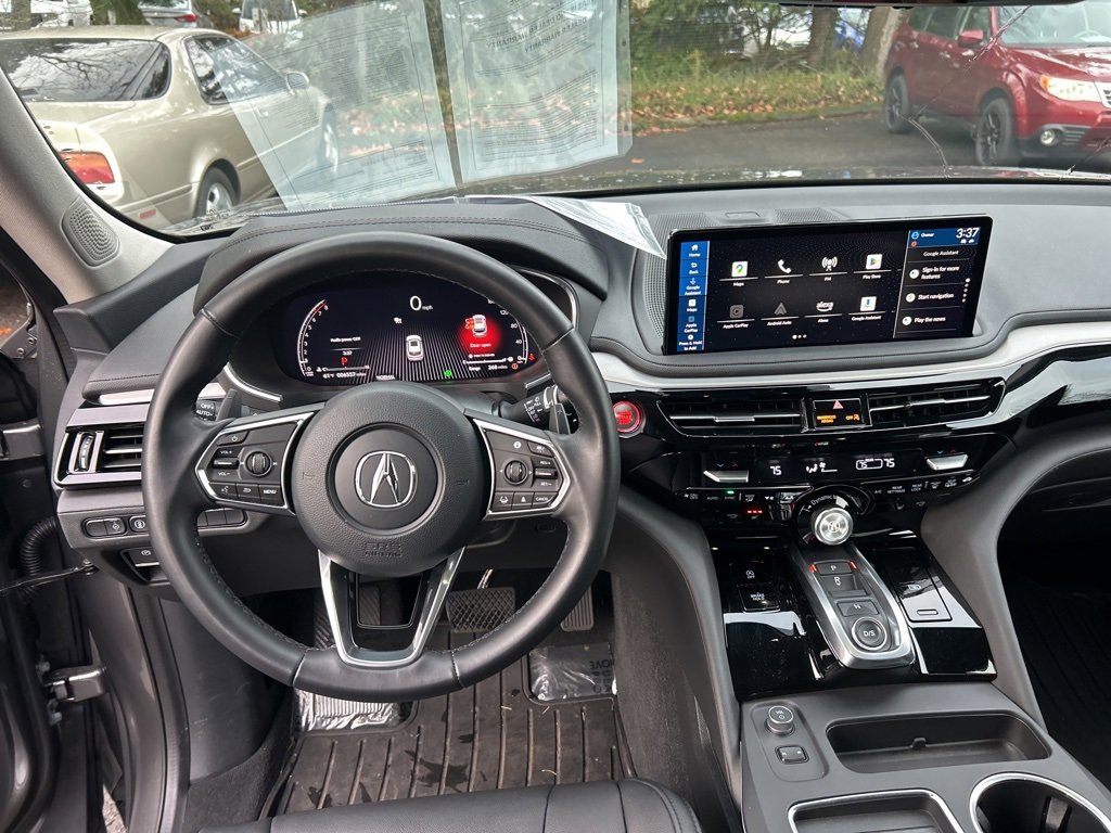 Used 2025 Acura MDX SH-AWD image 12