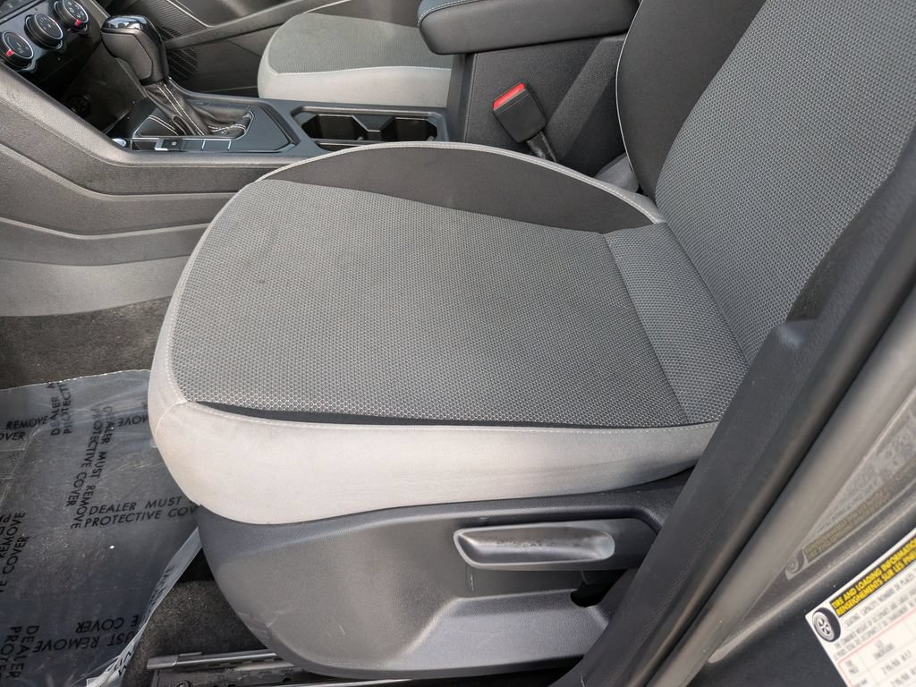 Certified 2023 Volkswagen Taos S FWD image 17