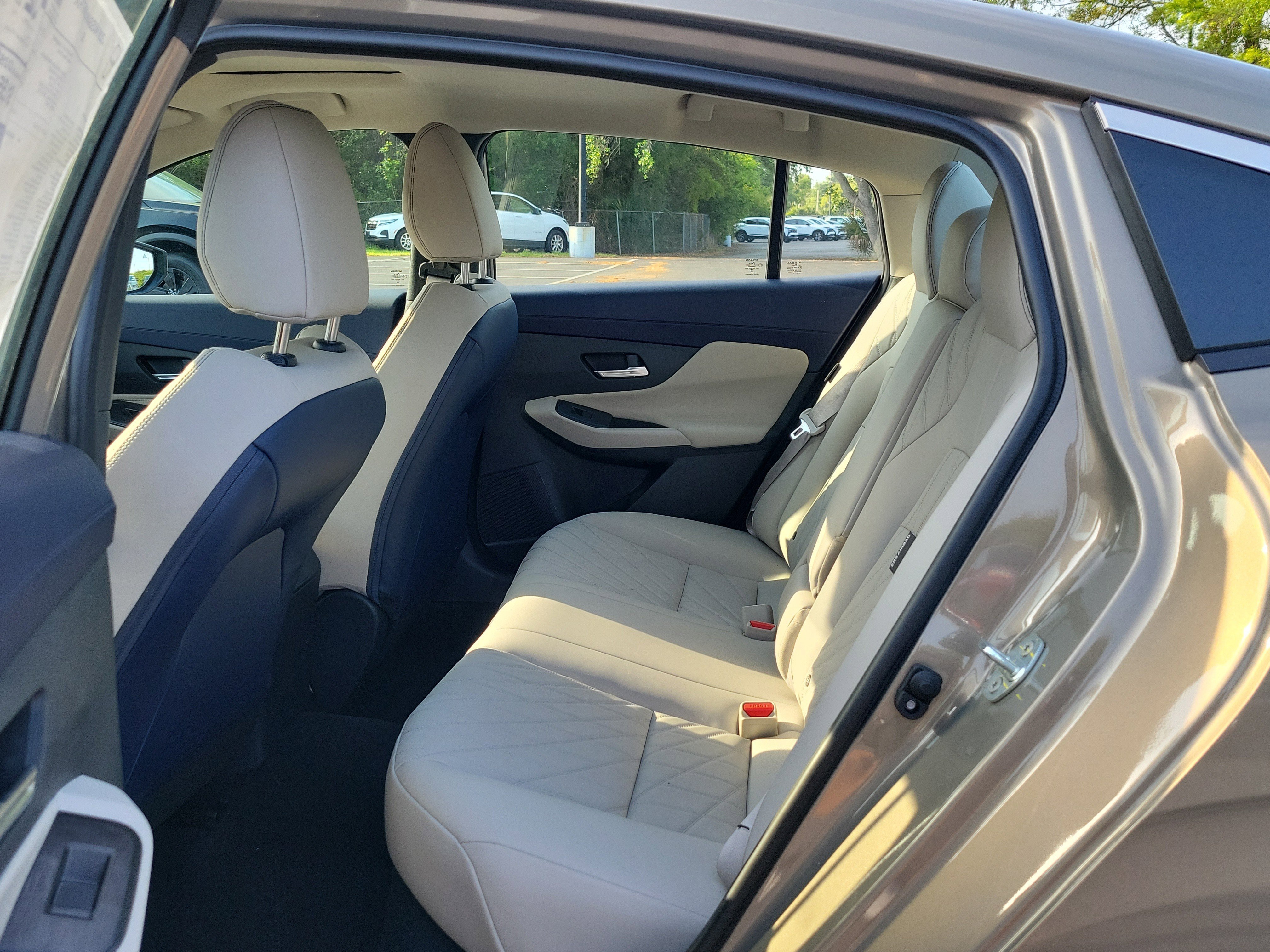 New 2026 Nissan Sentra SL w/ Floor Mat Package FWD image 8