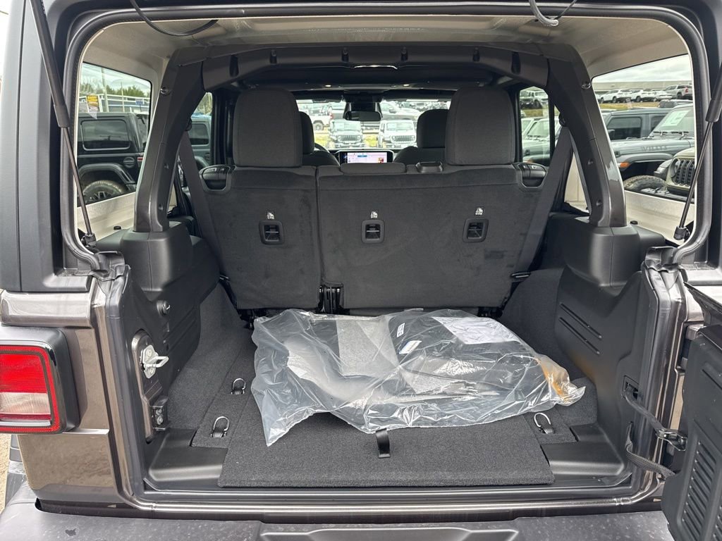 New 2026 Jeep Wrangler Unlimited Sport AWD/4WD image 23