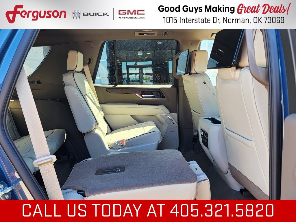 New 2026 GMC Yukon Denali w/ Denali Reserve Package AWD/4WD image 52