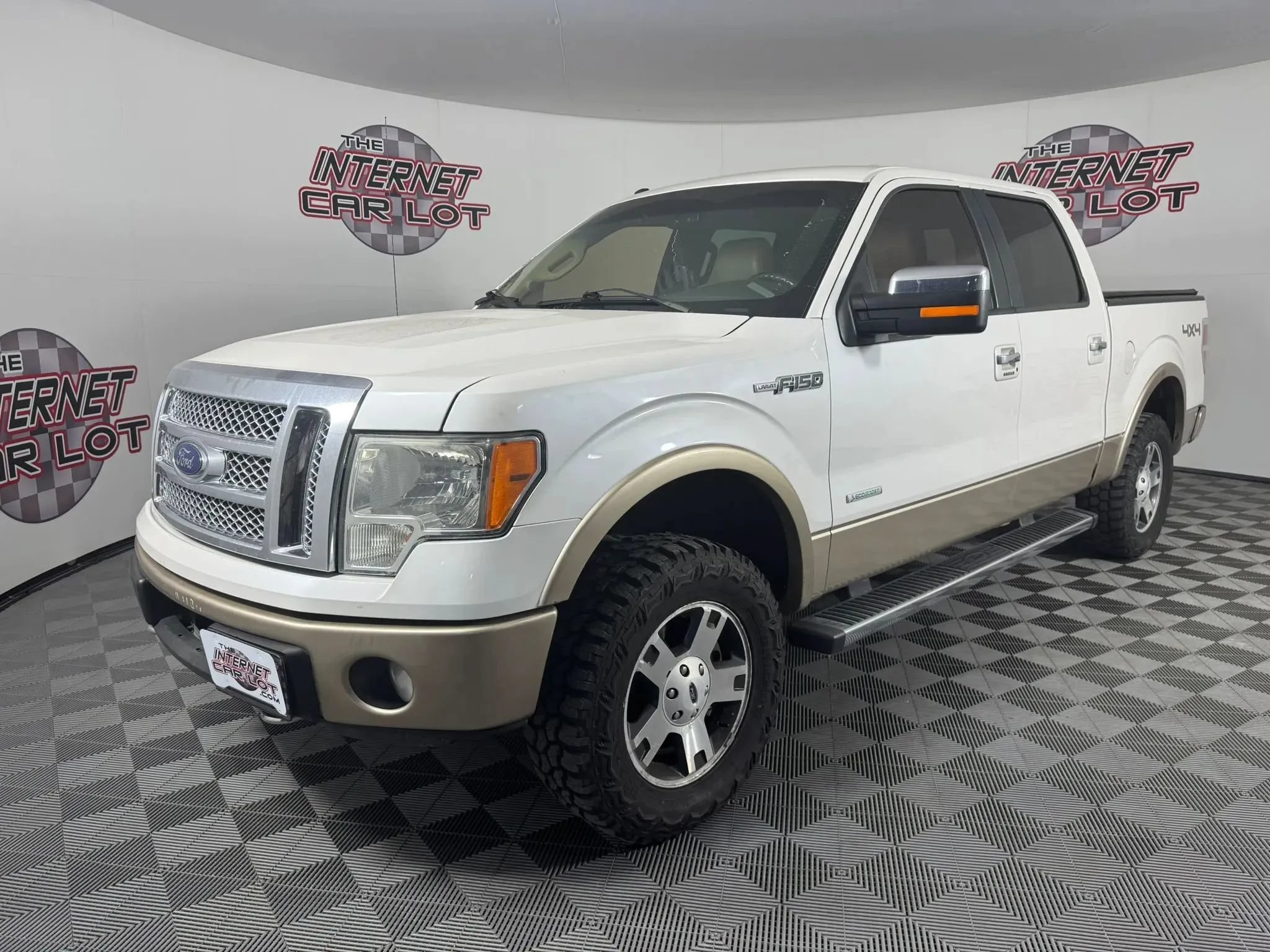 Used 2012 Ford F150 Lariat w/ Lariat Chrome Pkg AWD/4WD image 3