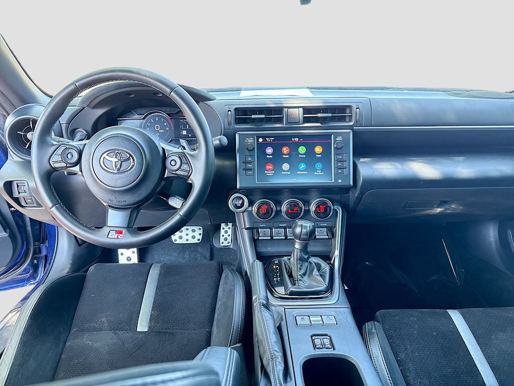 Used 2024 Toyota GR86 Premium RWD image 21