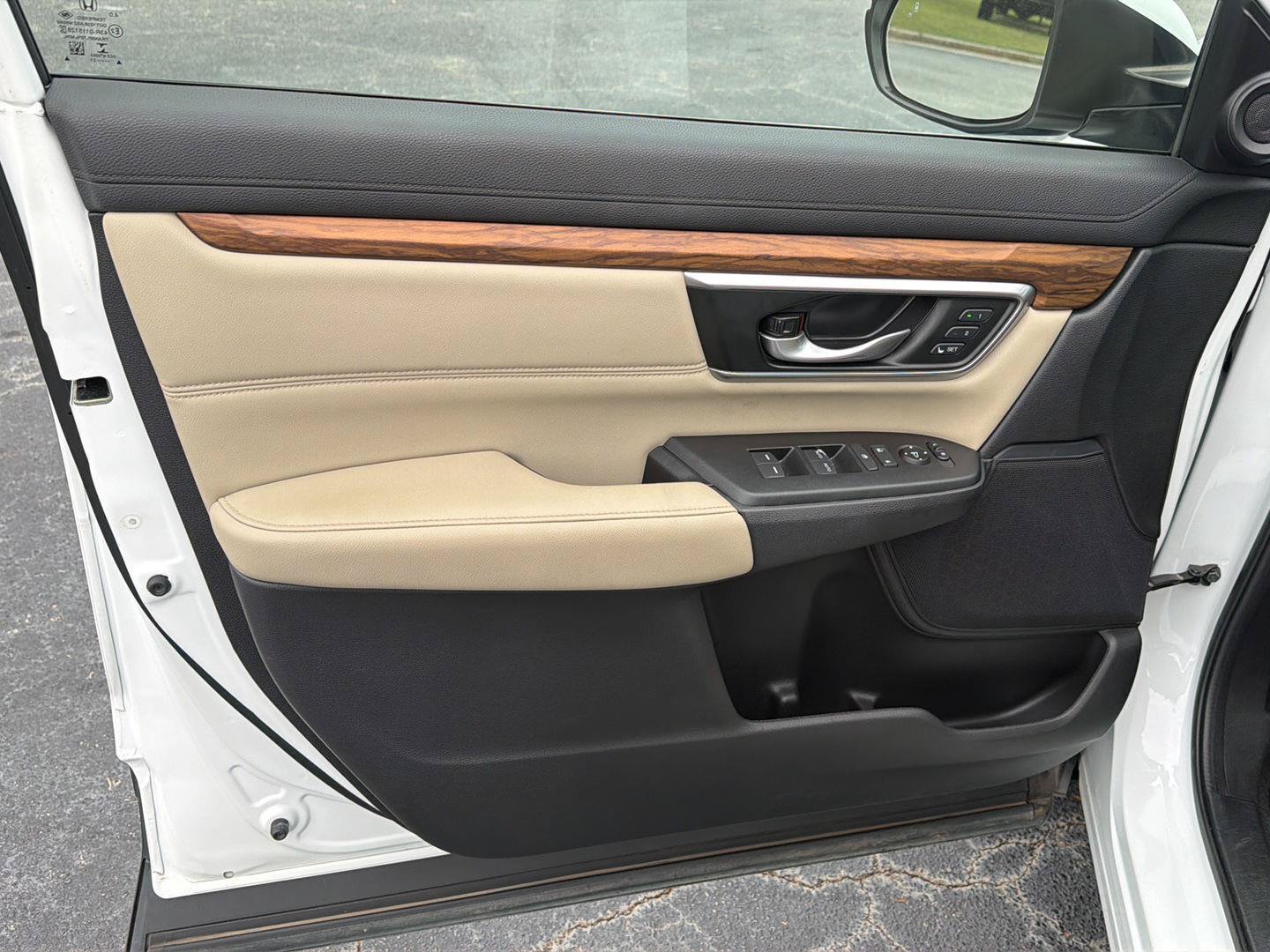 Used 2021 Honda CR-V EX-L image 16