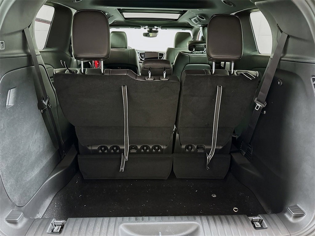 New 2026 Chrysler Pacifica Limited w/ S Appearance Package image 21