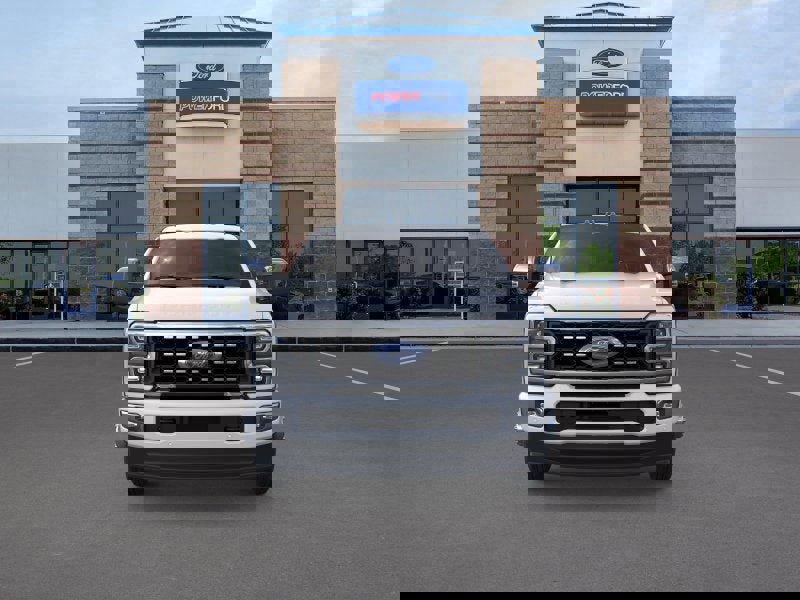 New 2026 Ford F350 Platinum image 3