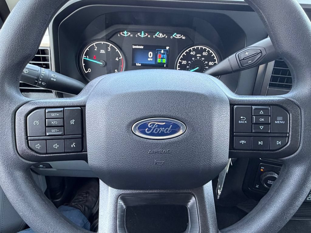 New 2026 Ford F250 XLT w/ FX4 Off-Road Package AWD/4WD image 24