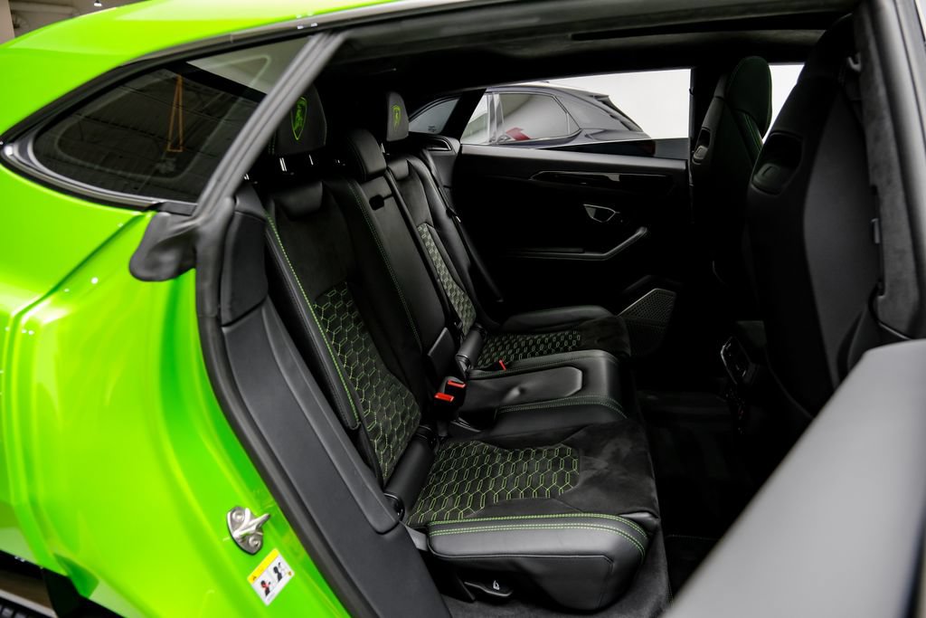 Used 2023 Lamborghini Urus S AWD/4WD image 43