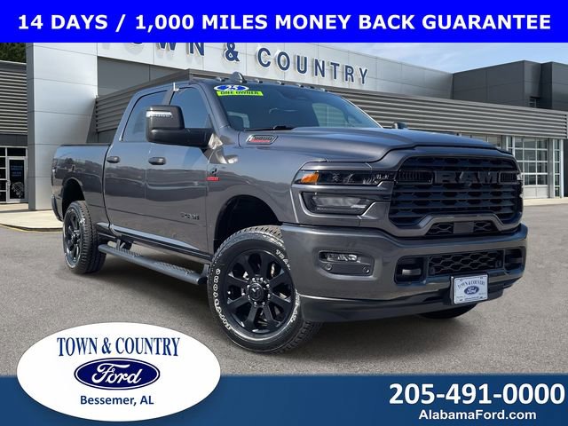 Used 2025 RAM 3500 Big Horn image 1