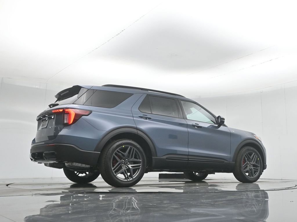 New 2026 Ford Explorer ST-Line w/ ST-Line Street Pack RWD image 51