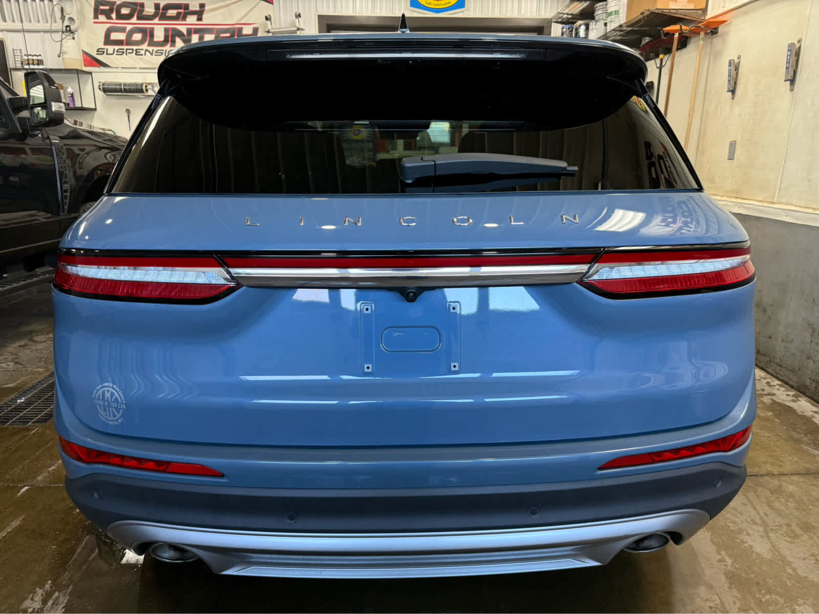 Used 2023 Lincoln Corsair AWD w/ Equipment Group 101A image 5