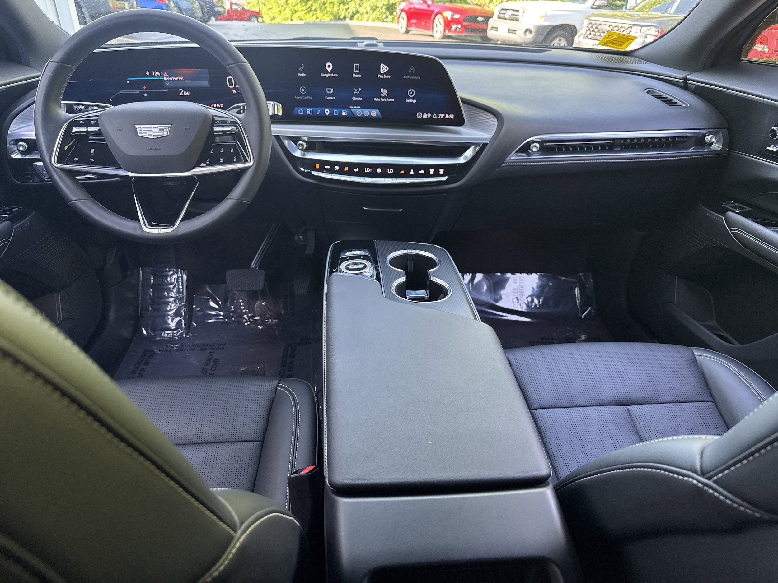 Used 2024 Cadillac Lyriq Sport RWD image 15