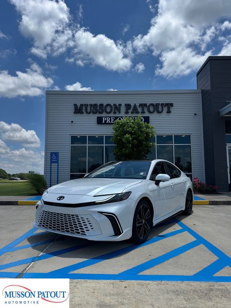 Used 2026 Toyota Camry XSE w/ Premium Plus Package FWD image 1