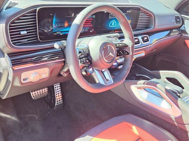 New 2026 Mercedes-Benz GLE 53 AMG 4MATIC image 3