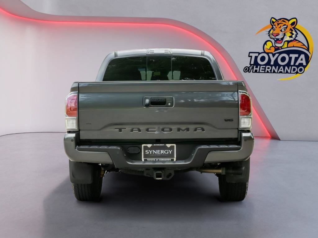 Used 2023 Toyota Tacoma TRD Off-Road w/ Technology Package AWD/4WD image 6