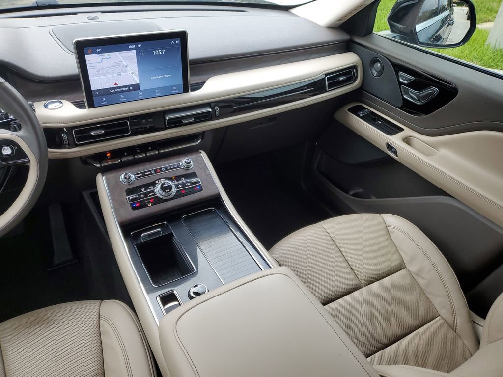 Certified 2024 Lincoln Aviator Reserve image 17