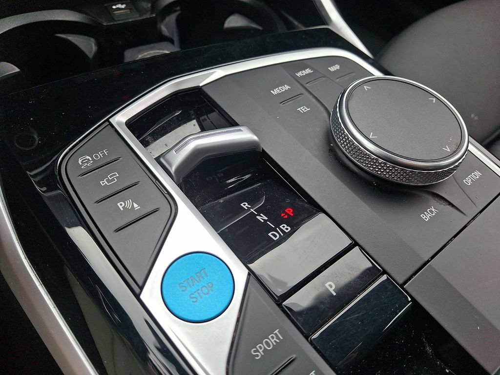 Used 2023 BMW i4 eDrive40 w/ Premium Package RWD image 15