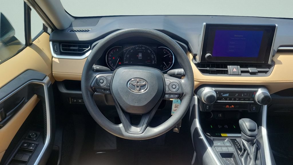 Certified 2025 Toyota RAV4 LE FWD image 12