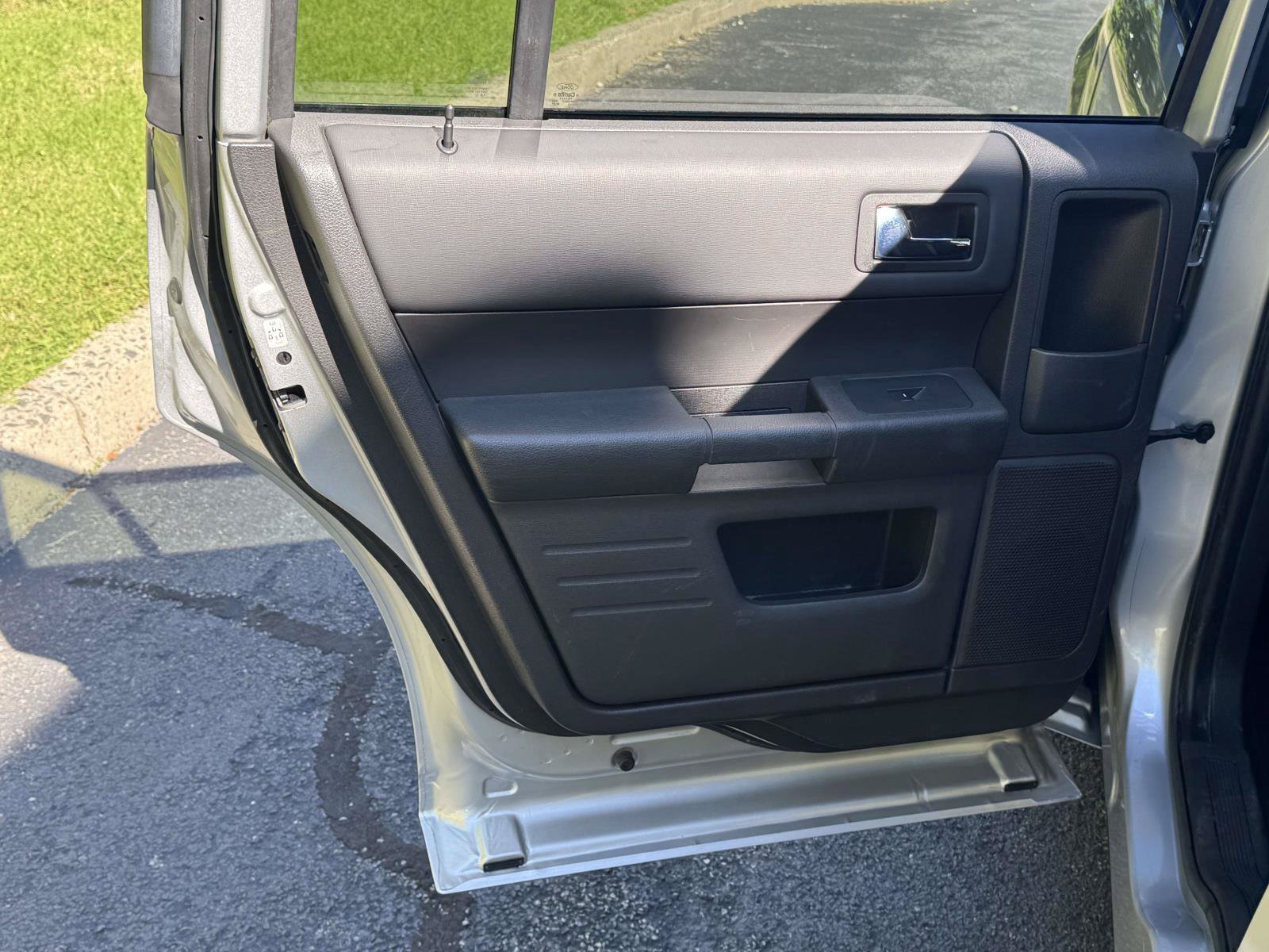 Used 2014 Ford Flex SE FWD image 10
