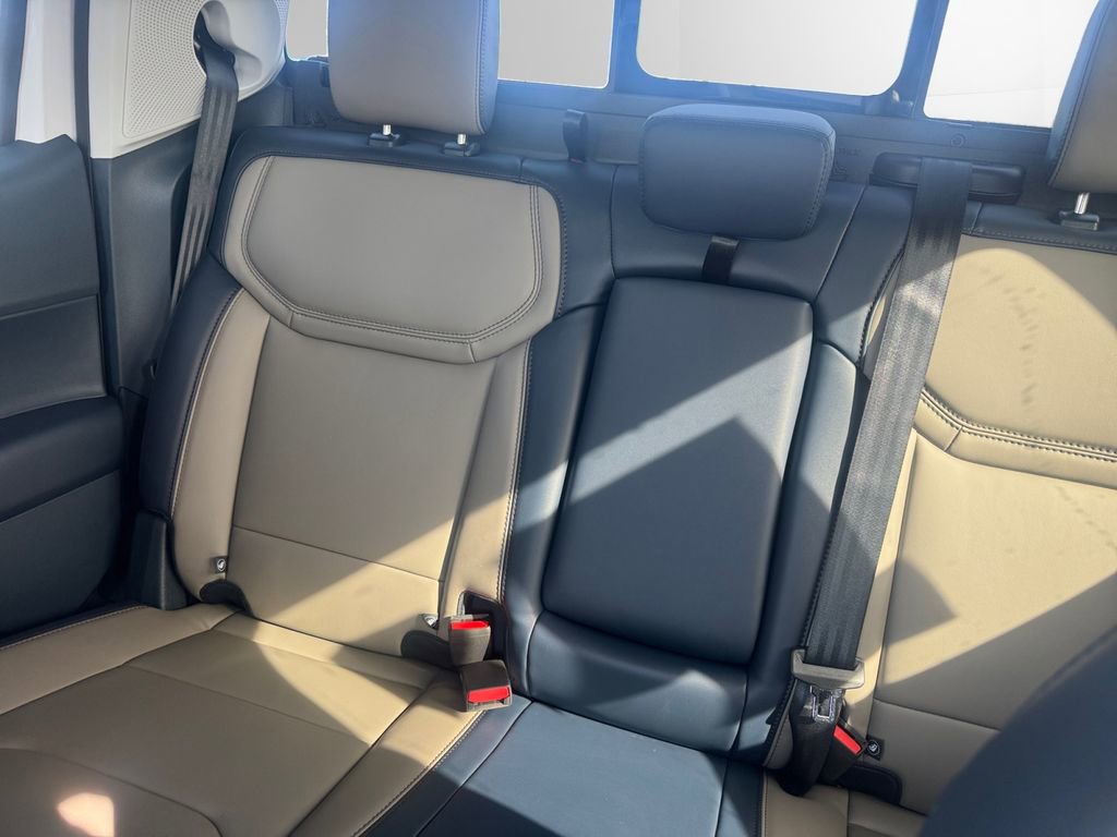 New 2026 Ford Maverick Lariat image 13