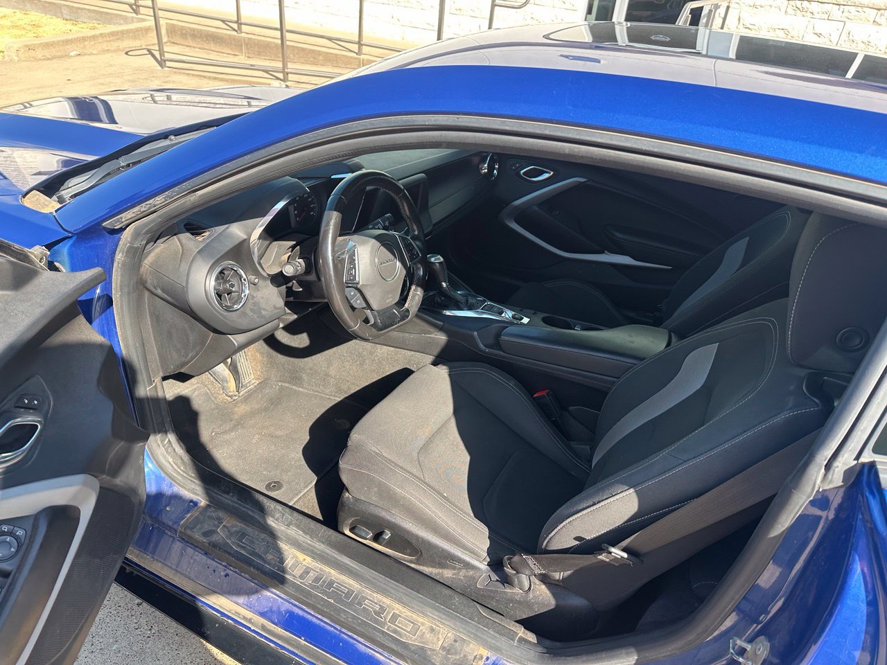 Used 2019 Chevrolet Camaro LT RWD image 5