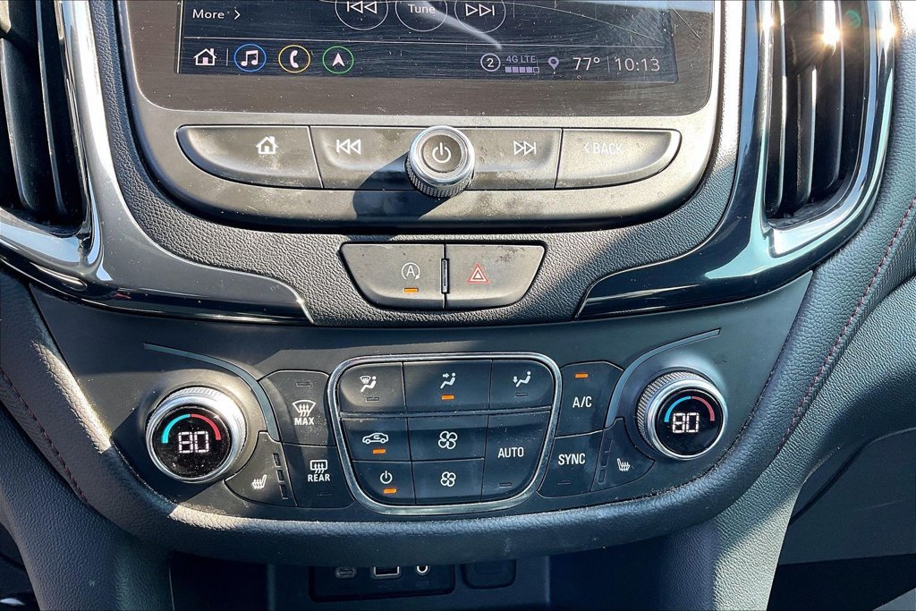 Used 2023 Chevrolet Equinox RS w/ RS Leather Package FWD image 17