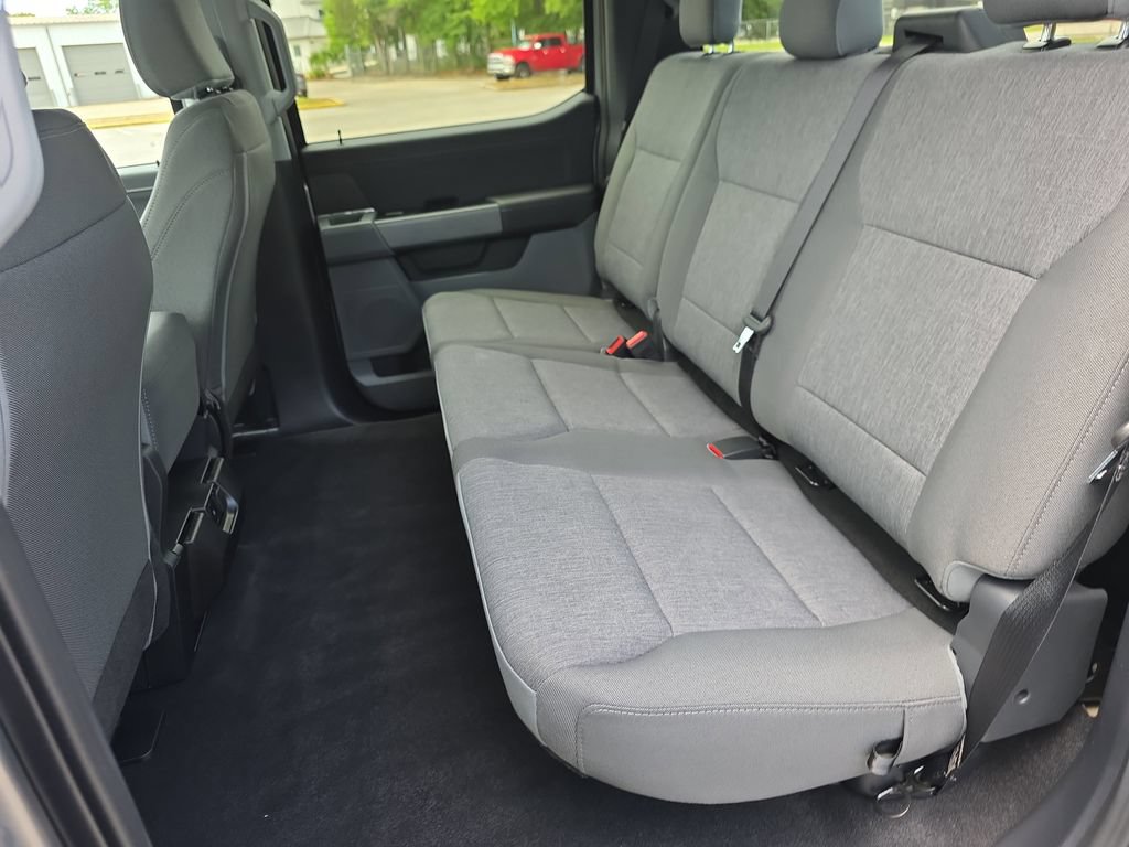 Used 2025 Ford F150 XLT AWD/4WD image 30