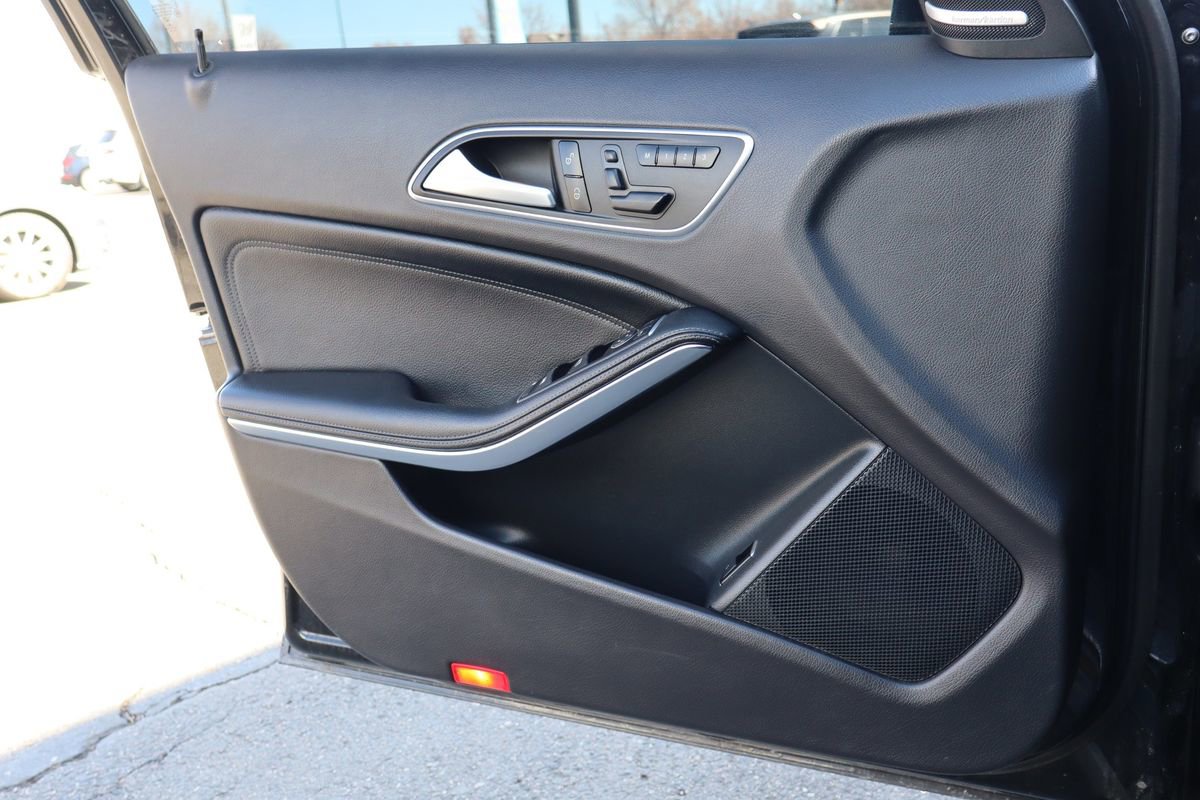 Used 2015 Mercedes-Benz GLA 45 AMG 4MATIC image 9