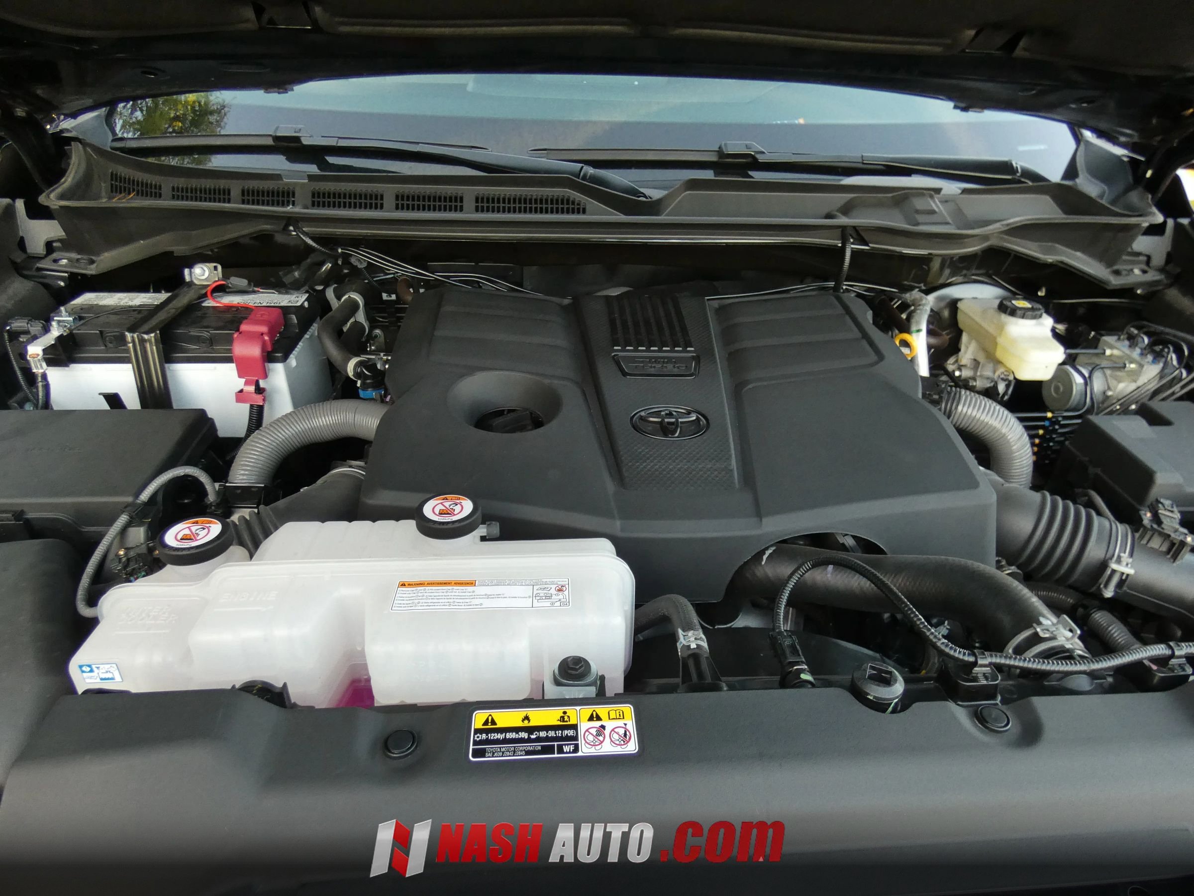 Used 2026 Toyota Tundra Limited AWD/4WD image 82