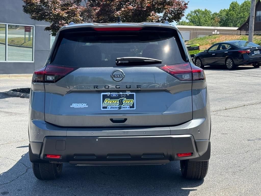 New 2026 Nissan Rogue SV FWD image 4