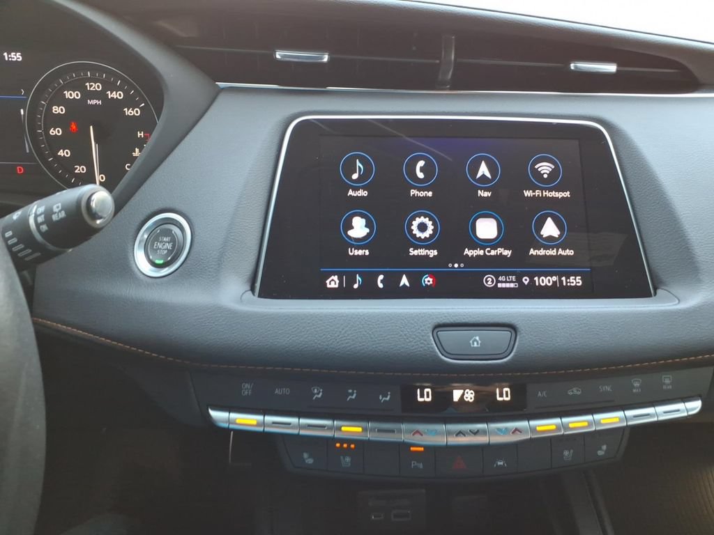 Used 2022 Cadillac XT4 Sport w/ LPO, ONYX Package FWD image 18